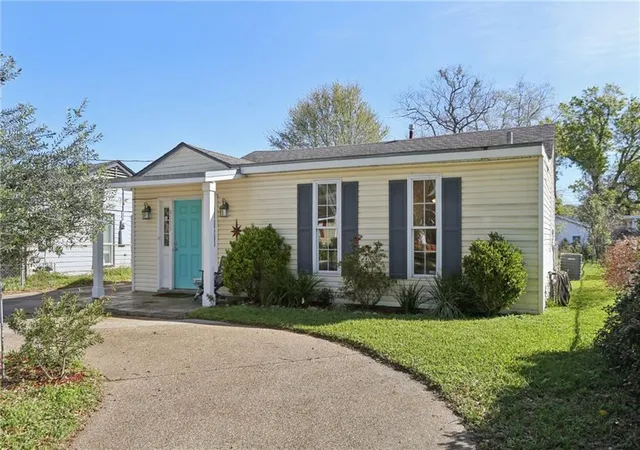 1st image of 4515 Montegut Dr, New Orleans, LA 70126 | MLS# 2547863