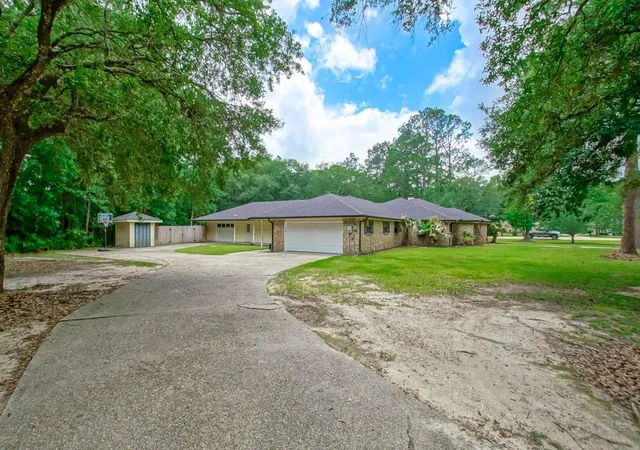 Photo 2 of Single family home for sale at 7 Royal 18th St, Slidell, LA 70460 | MLS# 2548494 | Listing updated on 2026-06-22