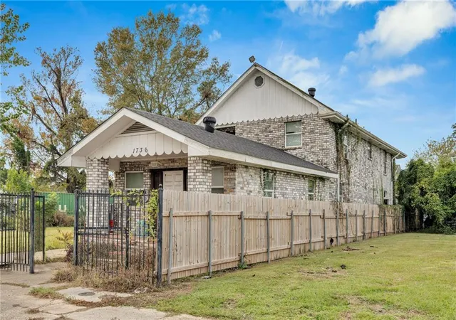 Photo 3 of House for sale at 1736 A General Ogden St, New Orleans, LA 70118 | MLS# 2548652 | Listing updated on 2026-04-29