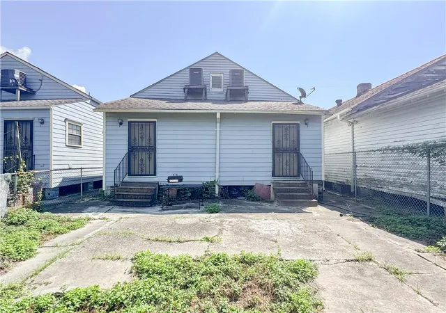 7th image of 2016 18 Spain St, New Orleans, LA 70117 | MLS# 2548787