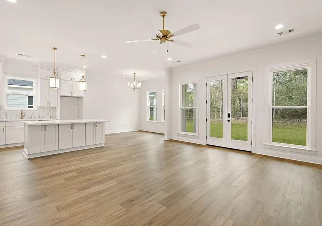 2nd image of 1304 W 24th Ave, Covington, LA 70433 | MLS# 2548731