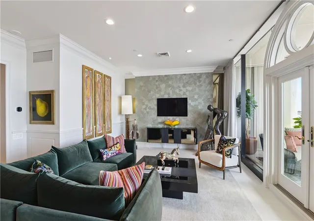 5th image of 600 Port Of New Orleans Pl #5G, New Orleans, LA 70130 | MLS# 2548096