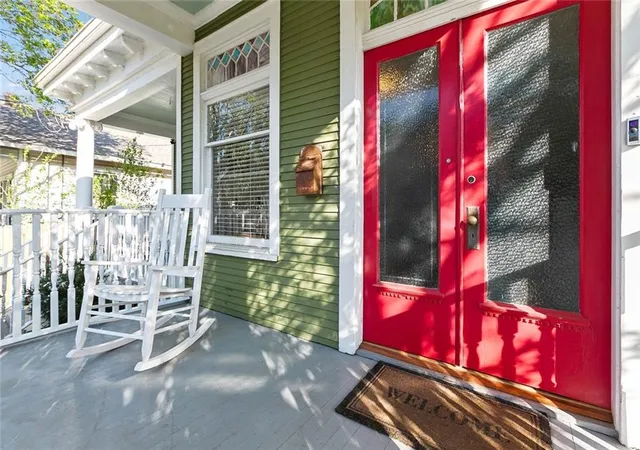 3rd image of 817 19 Cherokee St, New Orleans, LA 70118 | MLS# 2548041
