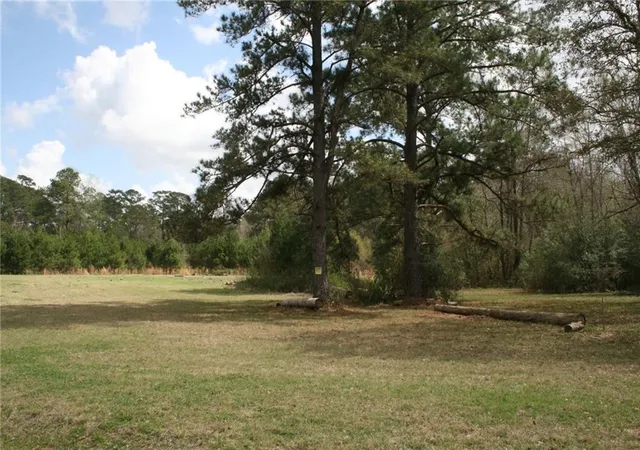 2nd image of 21133 Little River Ct, Covington, LA 70435 | MLS# 2549107