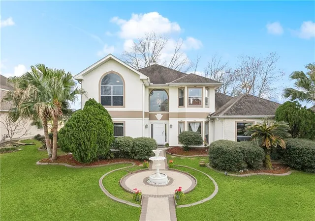 1st image of 1320 Lake Louise Dr, Gretna, LA 70056 | MLS# 2549199