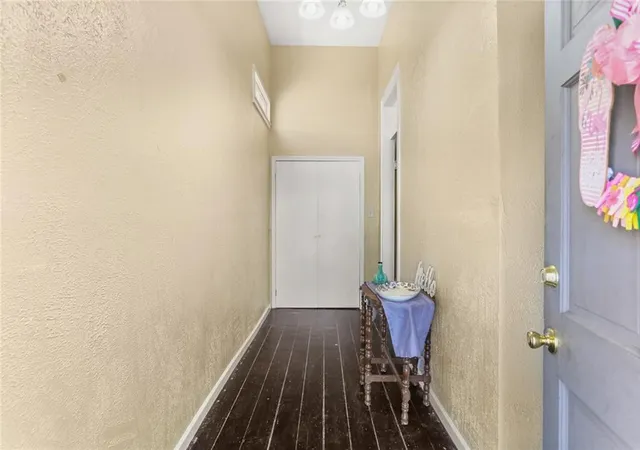 2nd image of 920 N Prieur St, New Orleans, LA 70116 | MLS# 2549038