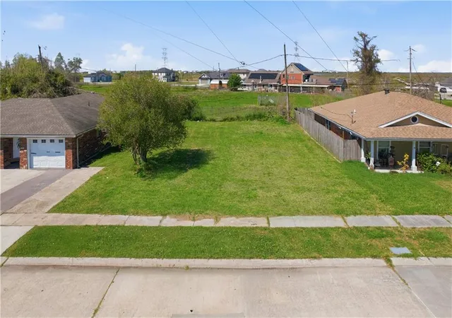Land for sale at 3928 Lyndell Dr, Chalmette, LA 70043 | MLS# 2547948