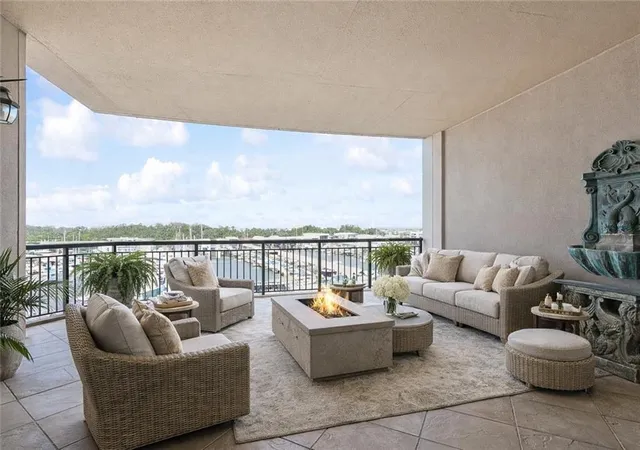 Homes for sale in New Orleans, LA | 232 Lake Marina Ave #5D, New Orleans, LA 70124 | MLS# 2546166