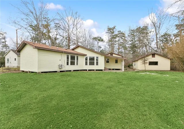 Homes for sale in Lacombe, LA | 24426 Azalea St, Lacombe, LA 70445 | MLS# 2548138