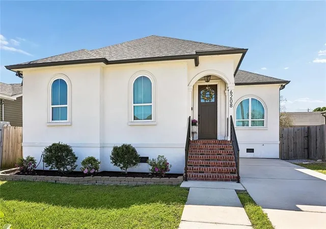2nd image of 6208 Marigny St, New Orleans, LA 70122 | MLS# 2548964