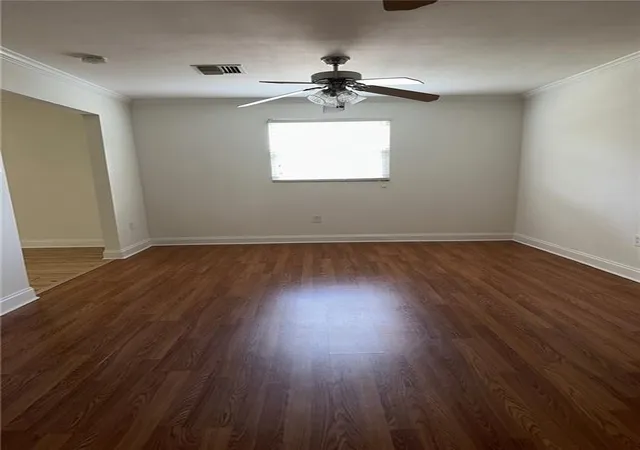 Photo 3 of Sale Pending at 3809 E Louisiana State Dr, Kenner, LA 70065 | MLS# 2547939 | Listing updated on 2026-06-16