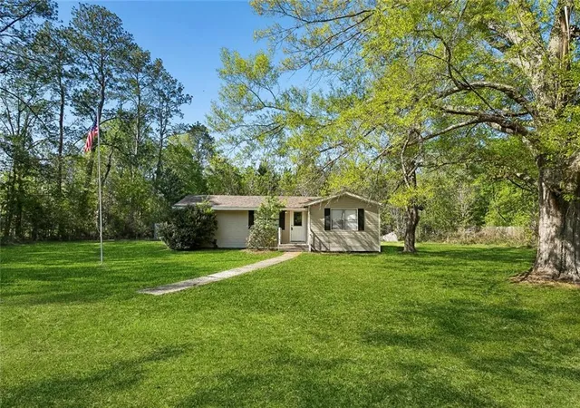 Homes for sale in Hammond, LA | 11061 E Nickens Rd, Hammond, LA 70403 | MLS# 2549728