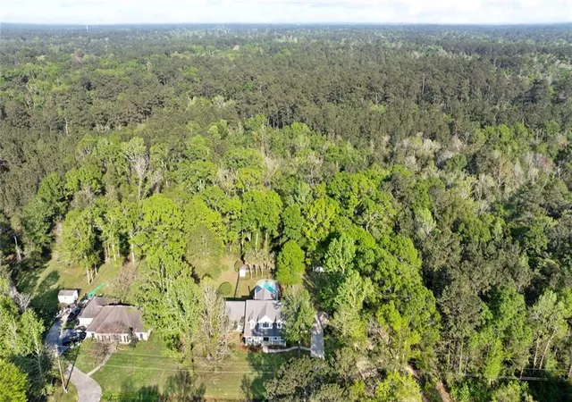 38th image of 71466 Parc Wood Dr, Covington, LA 70433 | MLS# 2549805