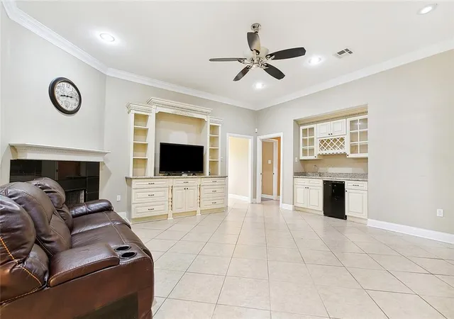 5th image of 600 E Josephine St, Chalmette, LA 70043 | MLS# 2549836