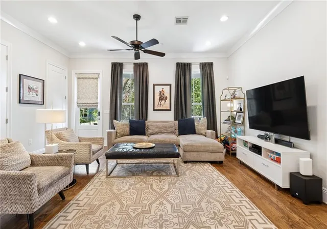 4th image of 540 S Hennessey St, New Orleans, LA 70119 | MLS# 2549372