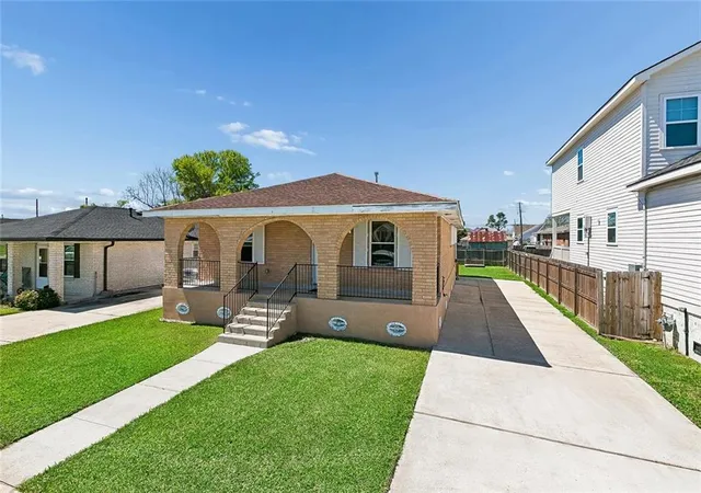 Photo 2 of Single family home for sale at 3133 Washington St, Kenner, LA 70065 | MLS# 2549845 | Listing updated on 2026-06-02