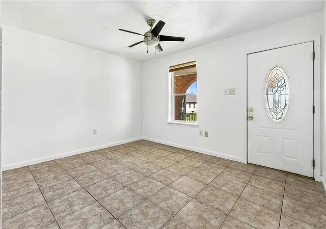 Photo 3 of Single family home for sale at 3133 Washington St, Kenner, LA 70065 | MLS# 2549845 | Listing updated on 2026-06-02