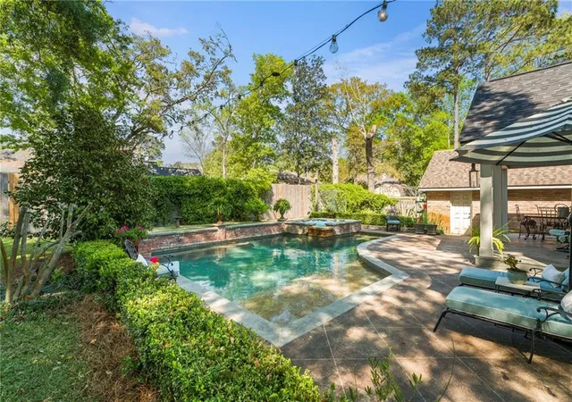 Photo 1 of Single family home for sale at 109 Byp Perez Dr, Madisonville, LA 70447 | MLS# 2549685 | Listing updated on 2026-09-01