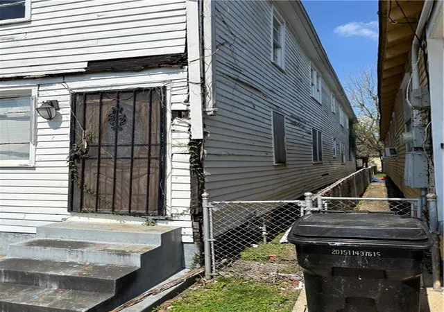Photo 4 of House for sale at 2529 S Dorgenois St, New Orleans, LA 70125 | MLS# 2549114 | Listing updated on 2026-03-27