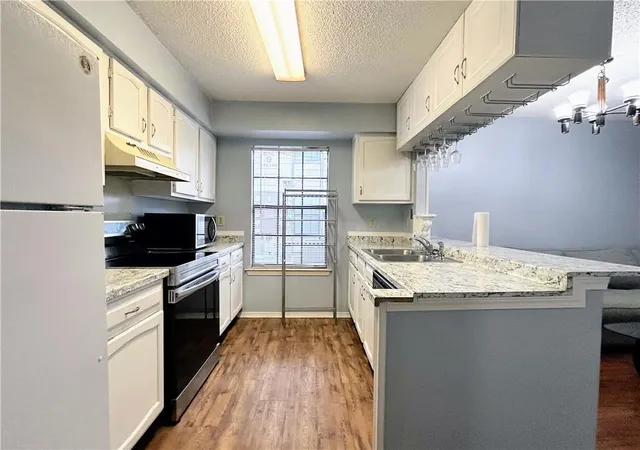 Homes for sale in Harvey, LA | 2928 Manhattan Blvd #164, Harvey, LA 70058 | MLS# 2549510