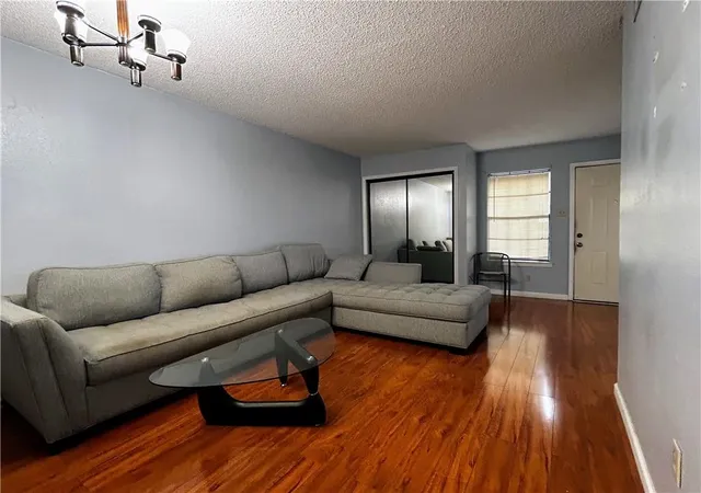 Homes for sale in Harvey, LA | 2928 Manhattan Blvd #164, Harvey, LA 70058 | MLS# 2549510