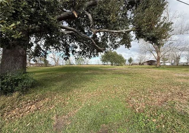 Homes for sale in Des Allemands, LA | 101 Luke Dr, Des Allemands, LA 70030 | MLS# 2549036