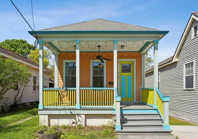 Homes for sale in New Orleans, LA | 626 St Maurice Ave, New Orleans, LA 70117 | MLS# 2549930