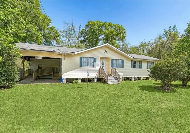 Photo 1 of Single family home for sale at 48300 Highway 51, Tickfaw, LA 70466 | MLS# 2549981 | Listing updated on 2026-03-28