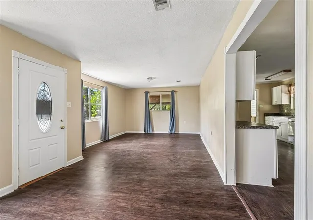Photo 2 of Single family home for sale at 48300 Highway 51, Tickfaw, LA 70466 | MLS# 2549981 | Listing updated on 2026-03-28