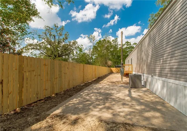 19th image of 17063 E Park Ave, Hammond, LA 70403 | MLS# 2550008