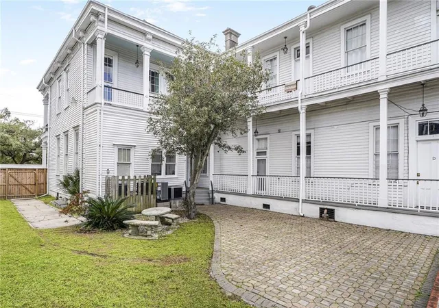 Homes for sale in New Orleans, LA | 1631 Esplanade Ave #B, New Orleans, LA 70116 | MLS# 2550107