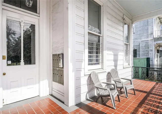Homes for sale in New Orleans, LA | 1631 Esplanade Ave #B, New Orleans, LA 70116 | MLS# 2550107