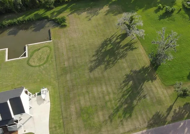 Photo 3 of Land for sale at 5163 Pelican Dr, Marrero, LA 70072 | MLS# 2549476 | Listing updated on 2026-03-30