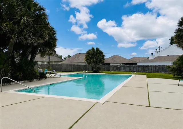 Homes for sale in Slidell, LA | 59 Birdie Dr #59, Slidell, LA 70460 | MLS# 2550221