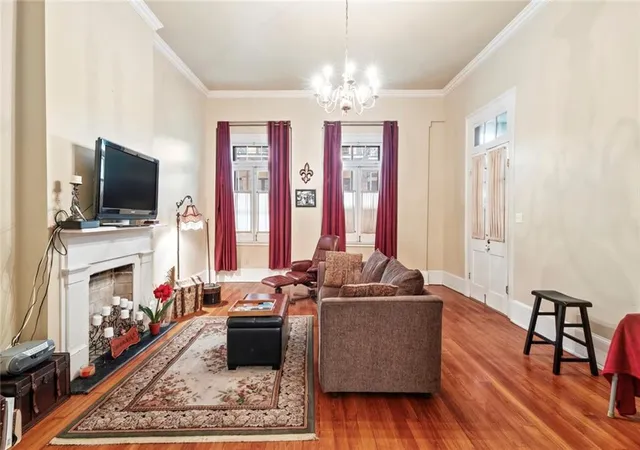 3rd image of 538 Madison St, New Orleans, LA 70116
