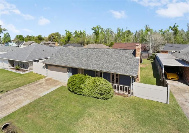 Homes for sale in Luling, LA | 108 Ashland Dr, Luling, LA 70070 | MLS# 2547896