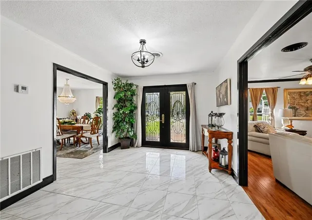 4th image of 654 Marilyn Dr, Mandeville, LA 70448 | MLS# 2550367