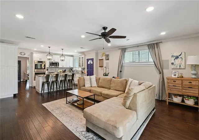 5th image of 5821 Clara St, New Orleans, LA 70115 | MLS# 2550359