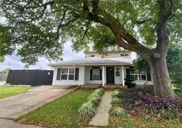 Photo 2 of Single family home for sale at 2112 Deerfield Rd, Terrytown, LA 70056 | MLS# 2548493 | Listing updated on 2026-07-09