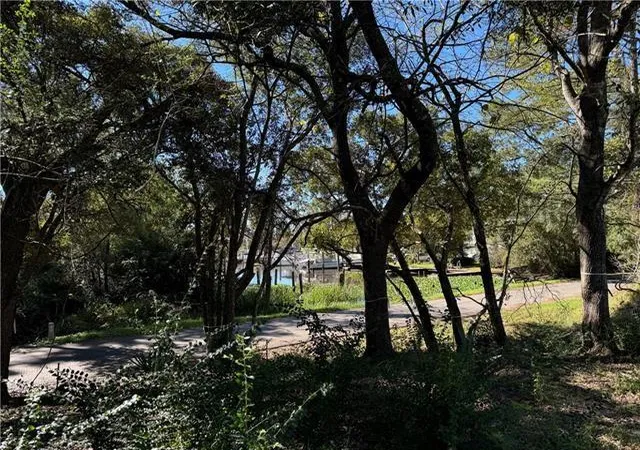 2nd image of 1026 Villere St, Mandeville, LA 70448 | MLS# 2550607