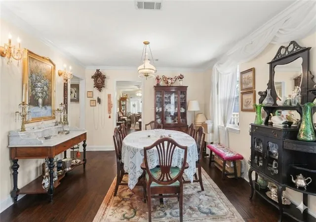 Homes for sale in New Orleans, LA | 6624 Center St, New Orleans, LA 70124 | MLS# 2550641