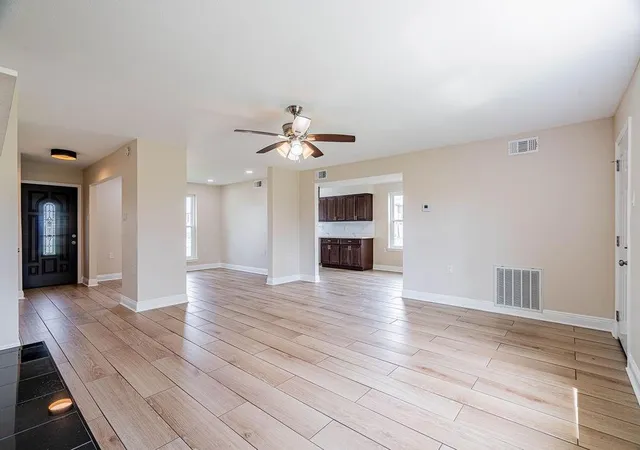 Photo 3 of Single family home for sale at 3028 Concordia Dr, La Place, LA 70068 | MLS# 2550676 | Listing updated on 2026-09-01