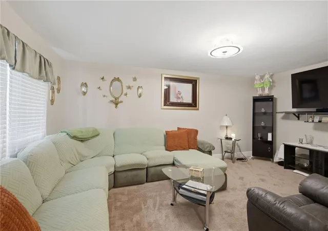 3rd image of 3844 Deerrun Ln, Harvey, LA 70058 | MLS# 2549743