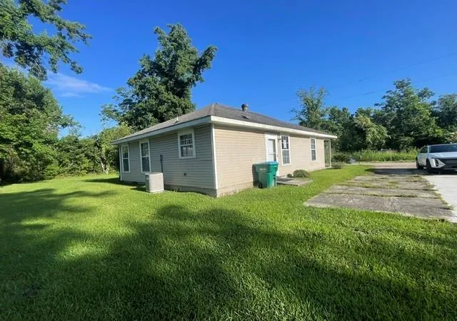 Homes for sale in Ponchatoula, LA | 160 Canal St, Ponchatoula, LA 70454 | MLS# 2550620