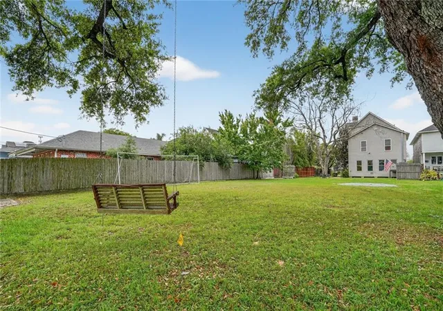 Photo 2 of Land for sale at 337 Stafford Pl, New Orleans, LA 70124 | MLS# 2550763 | Listing updated on 2026-07-24