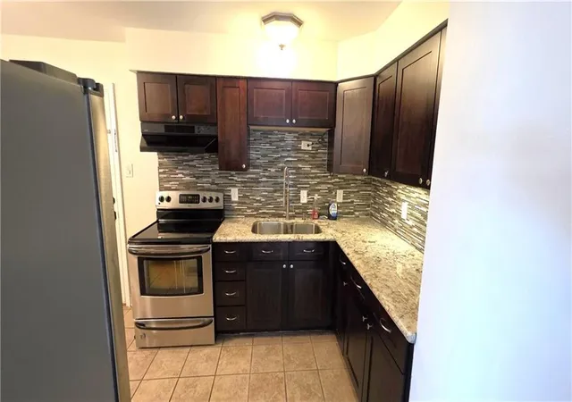 Homes for sale in Belle Chasse, LA | 113 Vista Dr, Belle Chasse, LA 70037 | MLS# 2550744