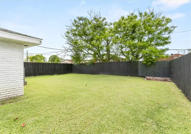 Homes for sale in Marrero, LA | 5180 Mount Shasta Ln, Marrero, LA 70072 | MLS# 2550729