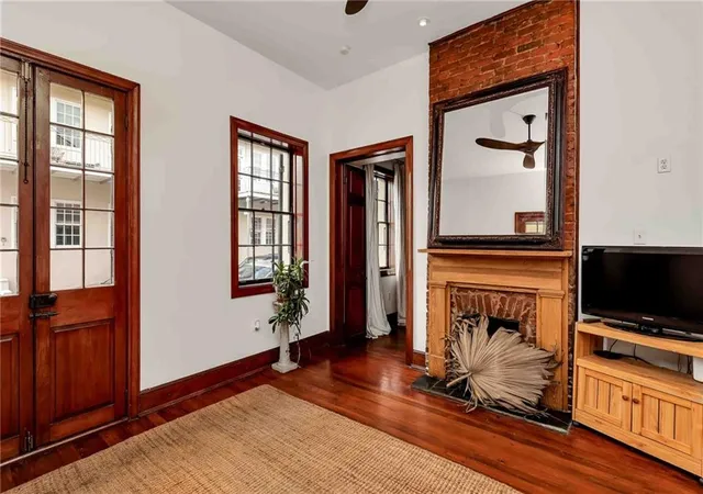 4th image of 734 Dauphine St #1, New Orleans, LA 70116 | MLS# 2549838