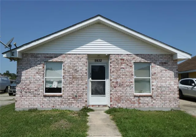 1st image of 5932 Becker St, Marrero, LA 70072 | MLS# 2550840
