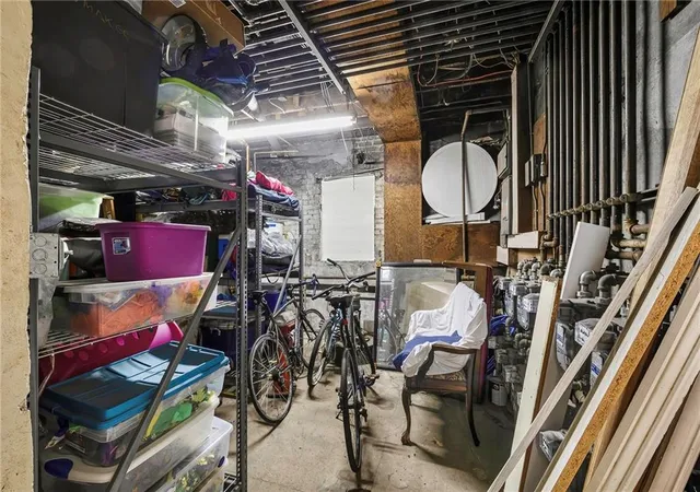 2nd image of 2801St St Charles Ave, New Orleans, LA 70115